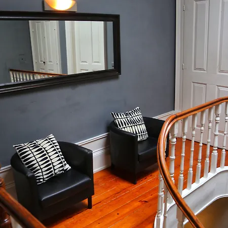 Paraty Local Guest house *